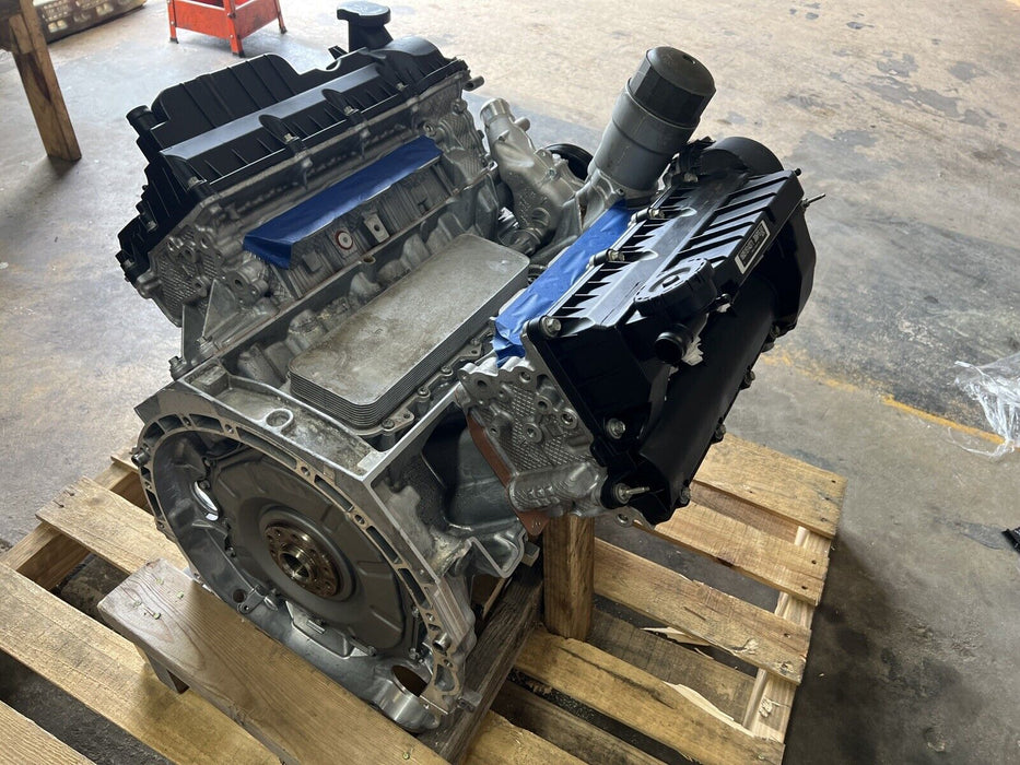 Jaguar Engine Long Block W/ Oil Pump Sensor Hole AJ126 3.0L V6 Supercharged